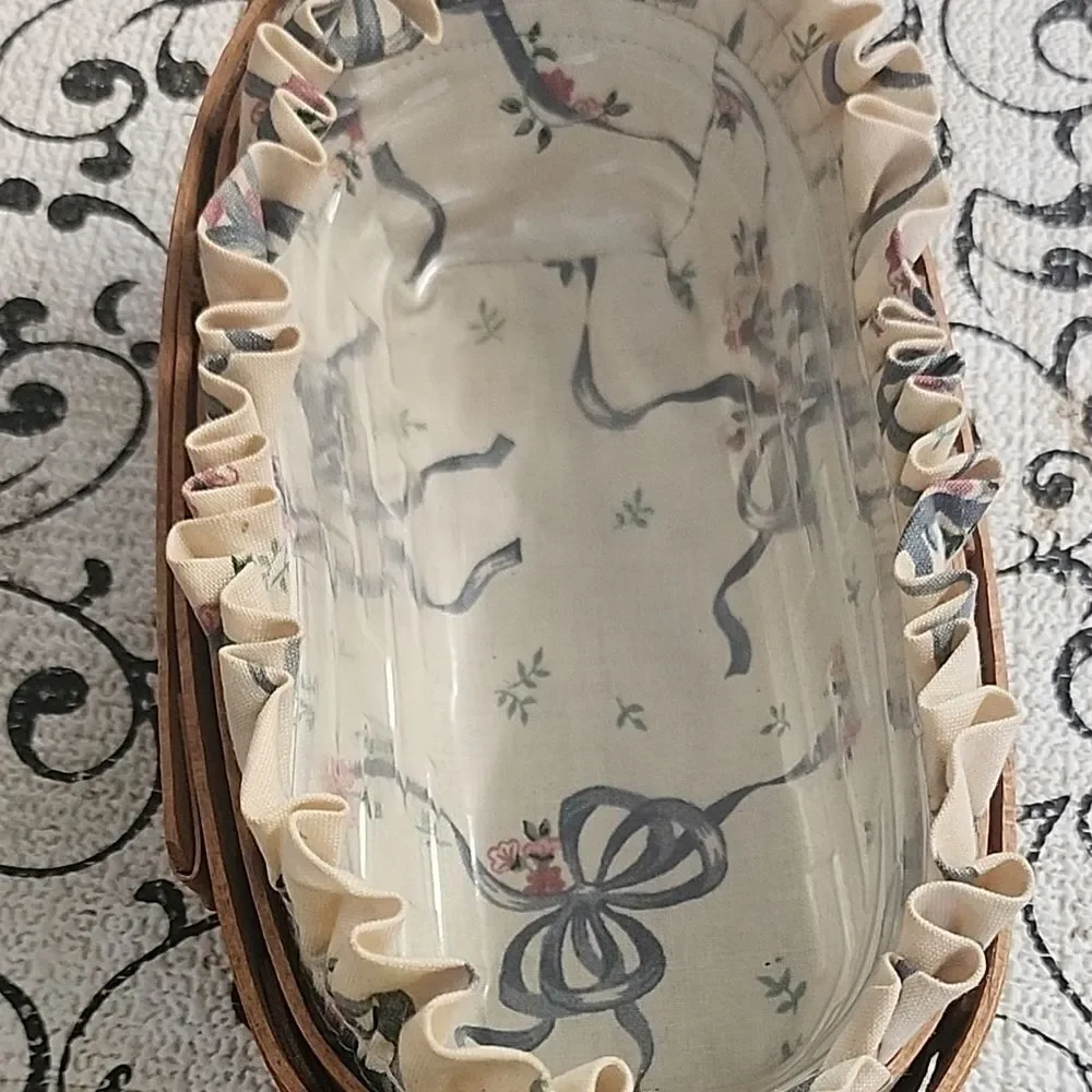 1995 Longaberger  Basket with Floral Lining